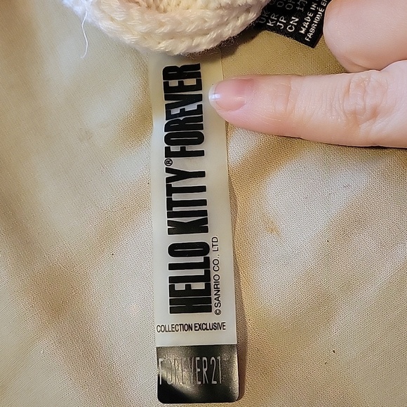 RARE "Hello Kitty Forever" Sanrio x Forever21 2012 knit hat - Picture 2 of 3